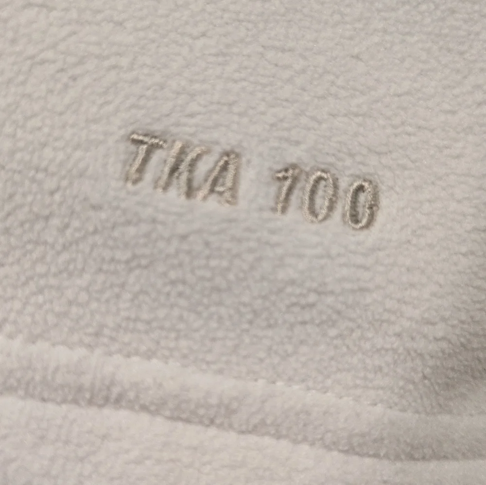The North Face Classic White TKA 100 Fleece Pullover - Picture 5 of 5